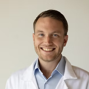 Prakt. med. MBA-HSG Nicolai Berardi
